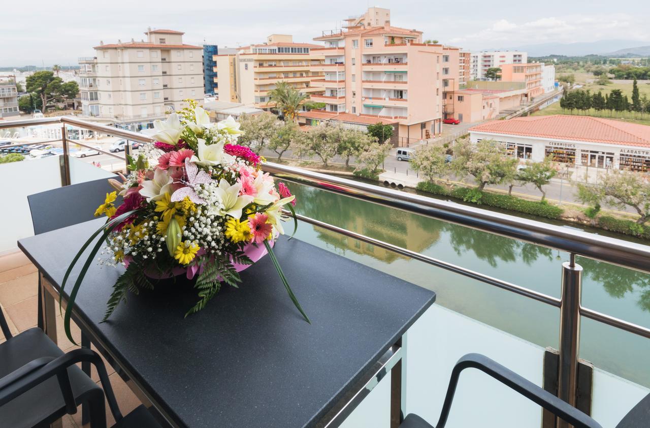 Inmosantos Apartamentos Daniel Roses Exteriér fotografie