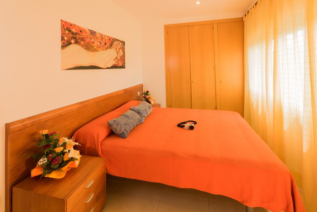 Inmosantos Apartamentos Daniel Roses Exteriér fotografie